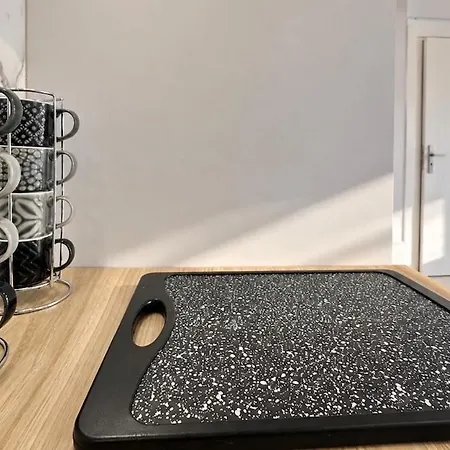 Semesterbostad Coastal Escape - Modern 2br Maisonette By μρs *
