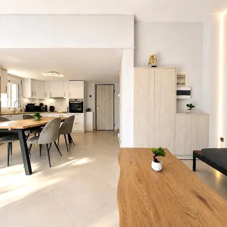 Ferienhaus Coastal Escape - Modern 2br Maisonette By μρs Kato Almiri